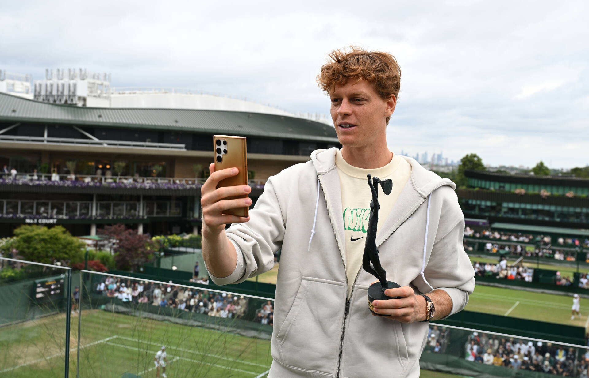 Last but certainly not least: Sinner handed ITF World Champion trophy 