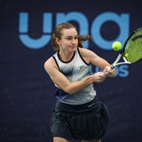 Ukrainian Snigur the latest grant recipient to break the WTA Top 100